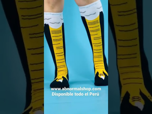 Vídeo relacionado con AOEVUIR 1 par de calcetines en los muslos de pollo Novedad loca Acción de Gracias Turquía Pies de animales Garras altas Calcetines para mujer