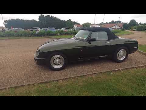 1997 MG RV8