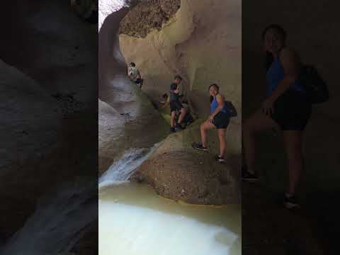 El Callejón Del Diablo en Tapalhuaca, La Paz, El Salvador. #elsalvador