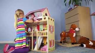 URW Dřevěný domeček pro panenky videoprezentace