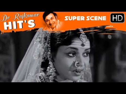 Dr.Rajkumar praises Chennamma Scenes | Kitturu Chennamma Old Kannada Movie | Kannada Scenes