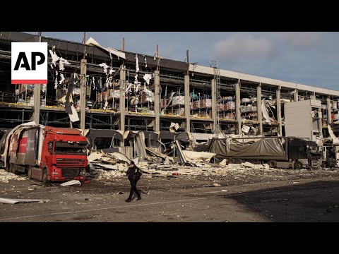 Russian attacks kill at least 6 in Ukraine