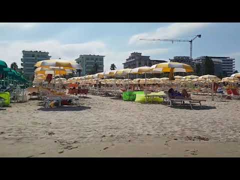 Un Mare da amare a Porto d'Ascoli San Benedetto del Tronto