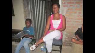 La Hermosa Colombiana: Red Wine and Sunsets by Nils