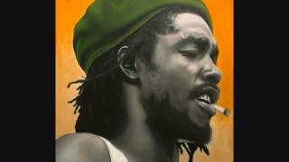 Peter Tosh- 400 years- version -Augustus Pablo -400 years dub