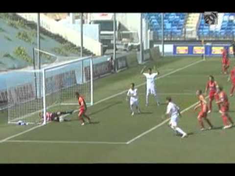 1-0 Un gol de Joselu da el triunfo al Castilla