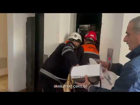 Yasamal rayonu, Zahid Xəlilov küçəsində yerləşən yaşayış binasının liftində vətəndaşın köməksiz vəziyyətdə qalması