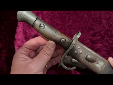 English and British 1907 Pattern Bayonets and The Rare Hooked Quillion...