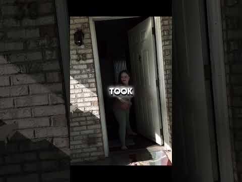 This spoiled child destroyed her Mom's iPhone 15...💔 #daughter #ungrateful #spoiled #mom #emotional