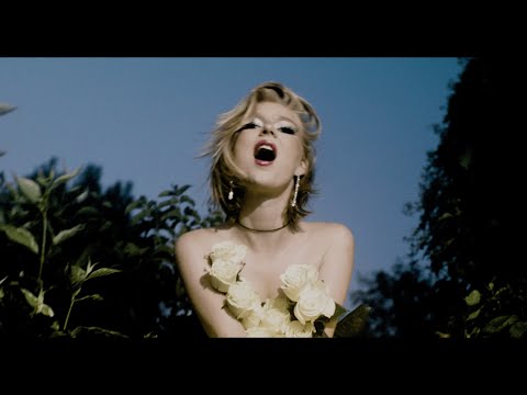 Lilyisthatyou - FMRN (Official Music Video)