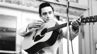 JOHNNY CASH - Love's been good to me + Subt. Español