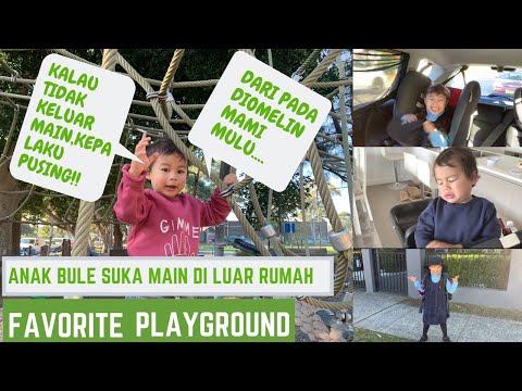 anak-bule-suka-main-di-luar-rumah-favorite-playground
