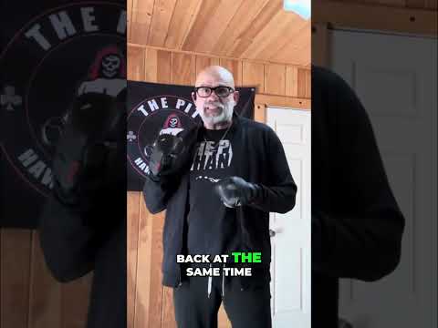 Master Boxing Combos: The Devastating Right-Left Hook #shorts