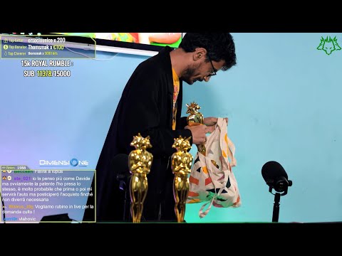 LUNDINI entra a SORPRESA nello STUDIO del CERBERO PODCAST durante una LIVE per ritirare i BOSCAR