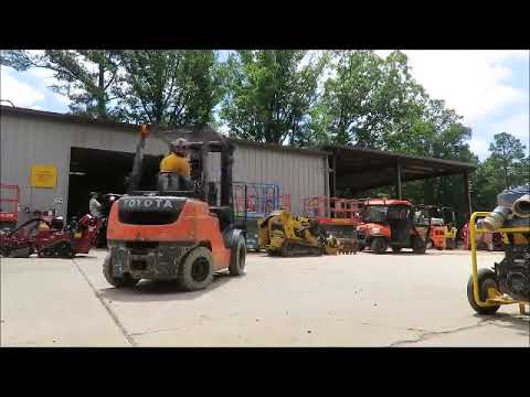 Sold! 2011 Toyota 8FGU25 5,000 LB Warehouse Industrial Fork Lift bidadoo.com