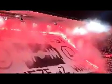 "Żyleta jest zawsze z Wami" - oprawa na meczu Legia Warszawa - Warta Poznań. 50lat ŻYLETY 25.11.2023