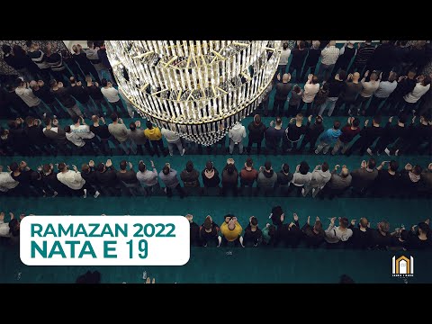 19.  Namazi i jacisë dhe teravive - RAMAZAN 2022