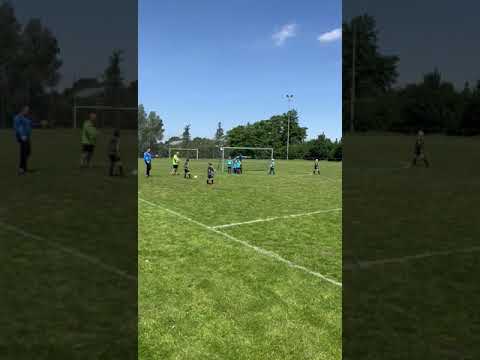 5- year old son scores free kick @ KSC Wielsbeke vs KVE Drongen finale tornooi U7 jong zulte