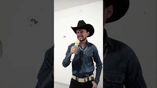 Cover. La muerte de un Gallero.   Vicente Fernandez.      **No tengo los derechos de la canción.