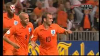 Wesley Sneijder free kick