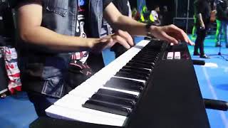 Download lagu Ambilkan Gelas - Fibri Viola mp3