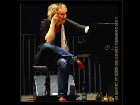 Julia Hülsmann Trio With Alexandra Grimal - Spiel (Julia Hülsmann) - 2015