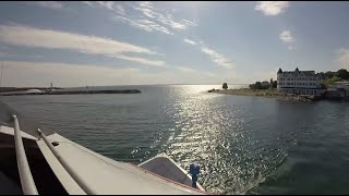 preview picture of video 'Lake Huron High Speed Ferry from Mackinac Island, MI to Mackinaw City, MI'
