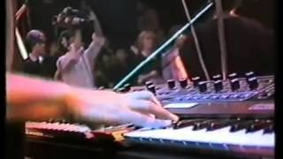 D Train - Keep on - Live in Concert