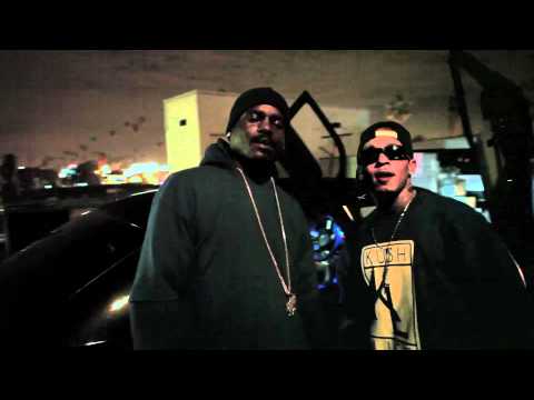 SNOOPY BLUE "G'D UP" feat: Mac Lucci