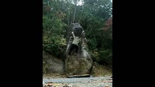 Video thumbnail of 時計, 4級 (6a). 恵那・笠置山 (Ena Kasagiyama)