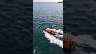 Picking up the Pilot #ship #oceanliners #queenmary #ocean #onaboat #cunard #holiday #uk