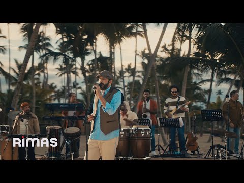 Videoclip de El Farolito — Juan Luis Guerra