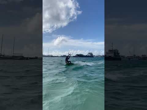 TRANSITION  ￼/MY FIRST TRY #trending #kiteboarding #shortvideo #youtube #maldives #beach