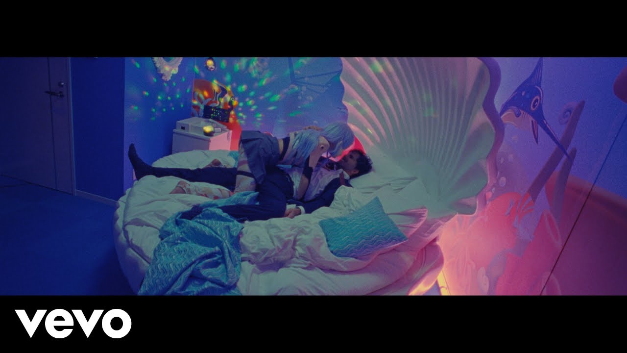 Watch Rauw Alejandro - QUE RICO CH**NGAMOS (Official Video) Now Rauw Alejandro - QUE RICO CH**NGAMOS (Official Video)