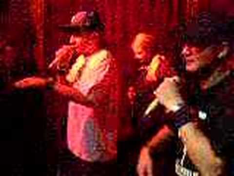 T-Delight Live "HipHop4Life" at Peace-Camp (Handyvideo)