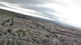 preview picture of video 'Yorkshire Dales National Park: Malham Cove'