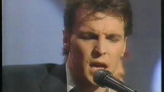 Hombres G - "Encima de ti" ( Y ahora, Qué ? )