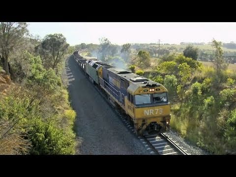 2XW4 Pacific National Steel Train (27/10/2009) - PoathTV Australian Railways