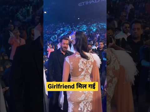 Salman Khan को Dubai में girlfriend मिल गई  😍🥰 #shorts #short #viral