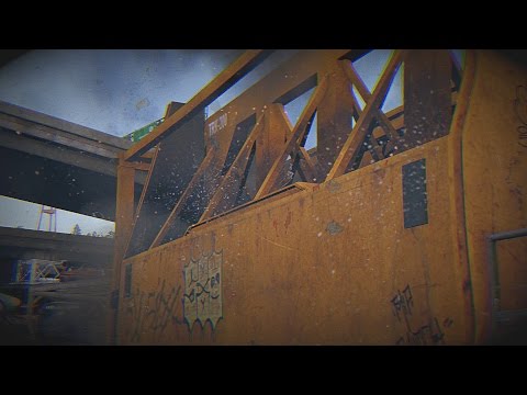 Marcus Getting Crushed in Car Crusher (Death Scene) - Watch Dogs 2