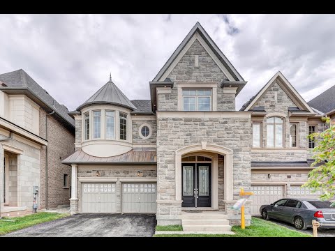 62 Threshing Mill Boulevard Oakville