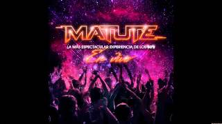 Matute - Party Medley: Walk the Dinosaur / All Night Long / Conga / Celebration - En Vivo
