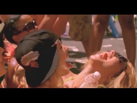 Spring Breakers Behind-The-Scenes Featurette - Selena Gomez, Vanessa Hudgens, Ashley Benson!