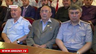 Рамзан Кадыров принял участие в торжественном собрании в честь дня рождения Первого Президента ЧР