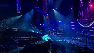 Bii 畢書盡 - Be your light live版