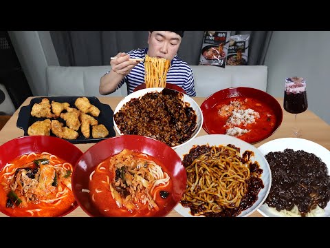 짜장면 짬뽕 4그릇 묵고 짬뽕밥 짜장밥 묵고 치킨에 와인하이볼 한잔 가즈아~