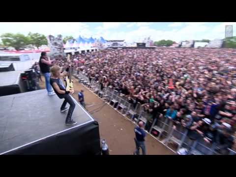 KORITNI "TV's Just A Medium"  LIVE at Hellfest '12