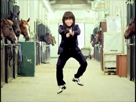 Carly Rae Jepsen vs. PSY - Call Me Gangnam (HD)