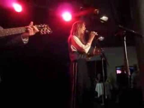 Maarja-Liis Ilus - Keelatud maa