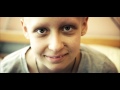 Videoklip Dominika Mirgová - Musím mať nádej (ft. Suvereno)  s textom piesne